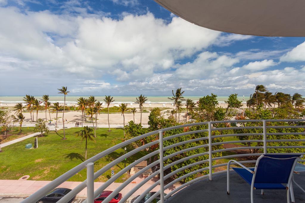 מיאמי ביץ' C Ocean Rentals At Strand Ocean Drive (Adults Only) מראה חיצוני תמונה