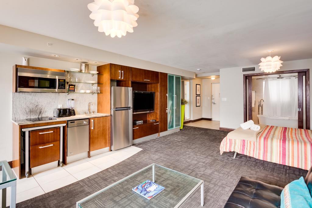 מיאמי ביץ' C Ocean Rentals At Strand Ocean Drive (Adults Only) מראה חיצוני תמונה
